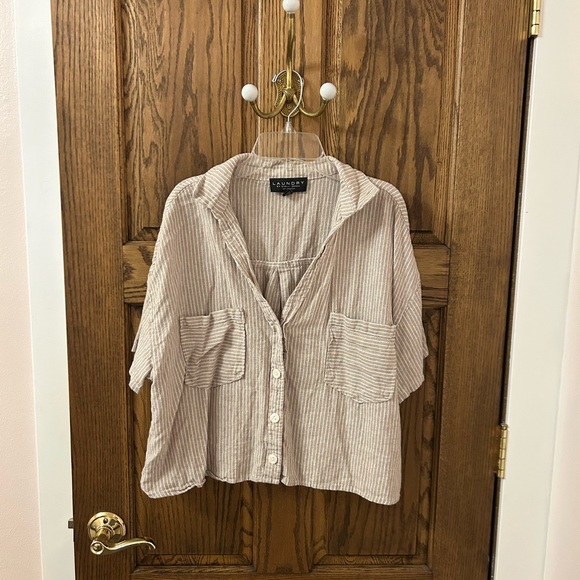 Laundry By Shelli Segal Tops - Laundry By Shelli Segal Beige Striped Casual Button Down Shirt Medium